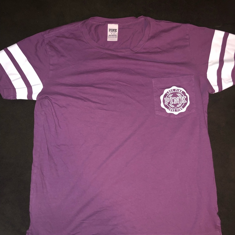 Victoria’s Secret PINK tee